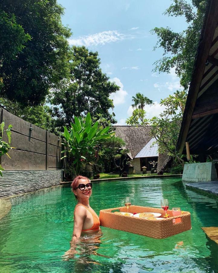 Seminyak Villa Kalyca Экстерьер фото