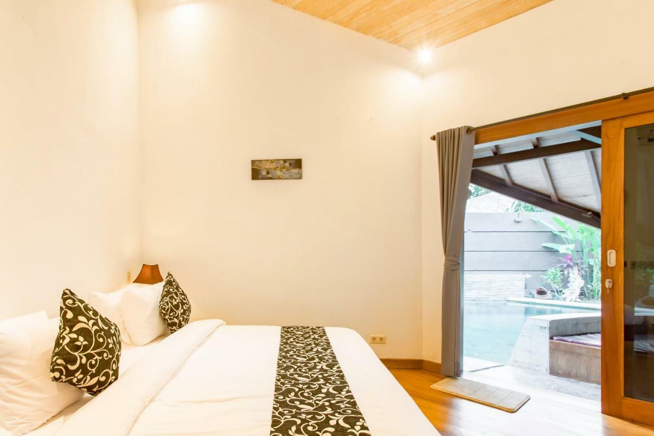 Seminyak Villa Kalyca Экстерьер фото