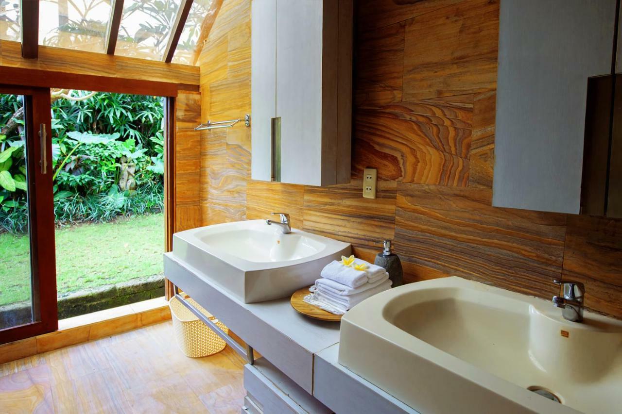Seminyak Villa Kalyca Экстерьер фото