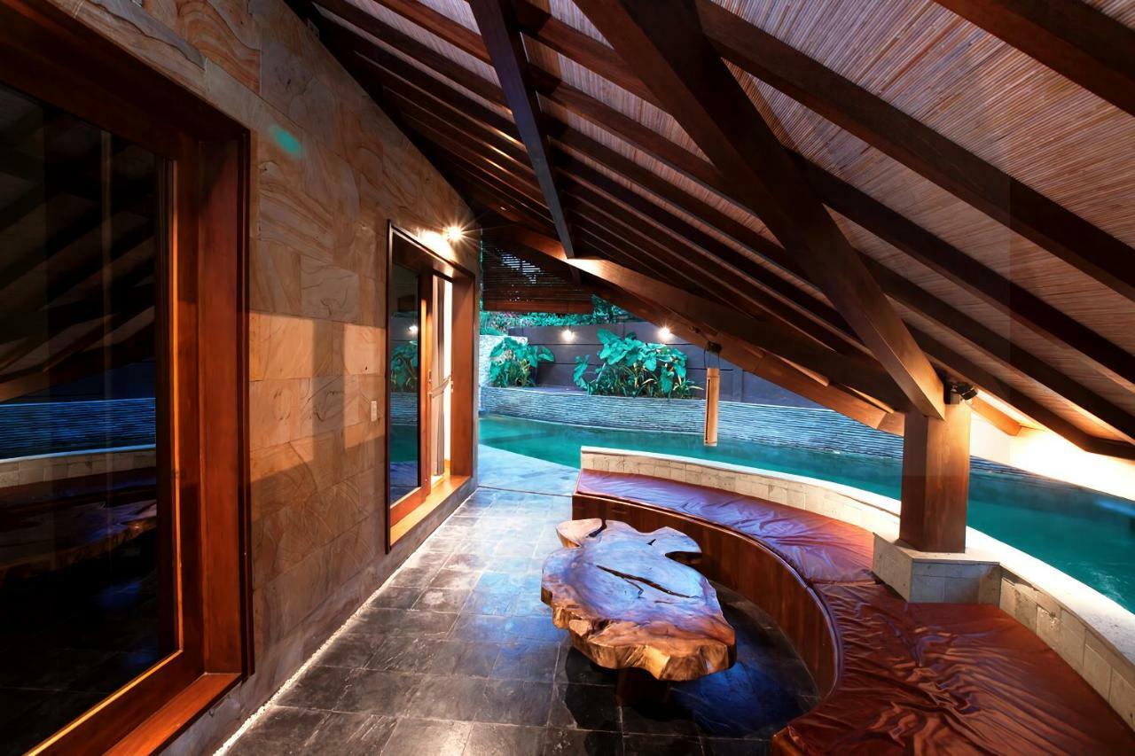 Seminyak Villa Kalyca Экстерьер фото