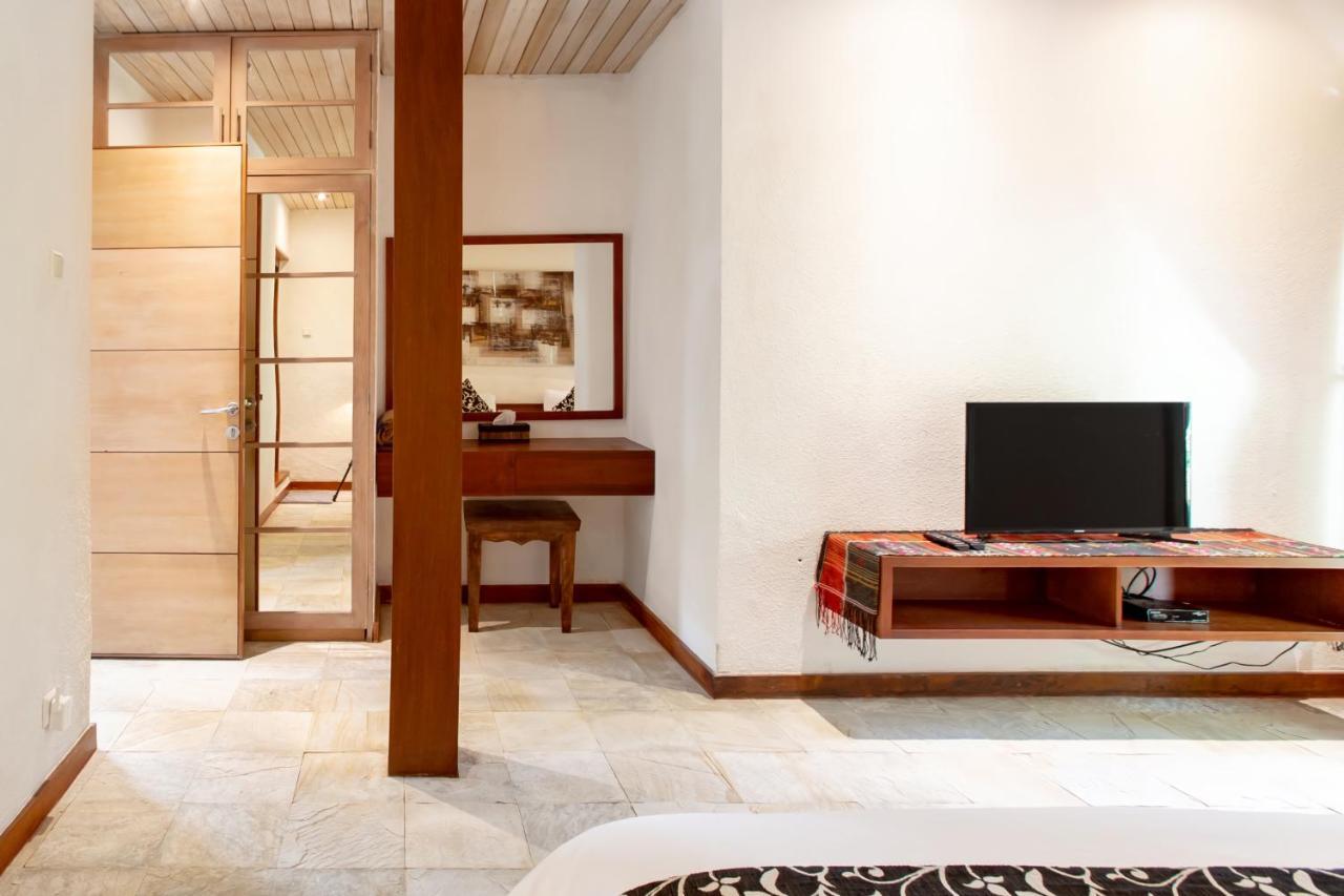 Seminyak Villa Kalyca Экстерьер фото