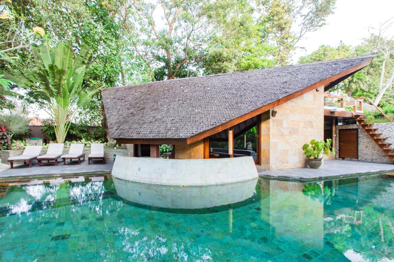 Seminyak Villa Kalyca Экстерьер фото