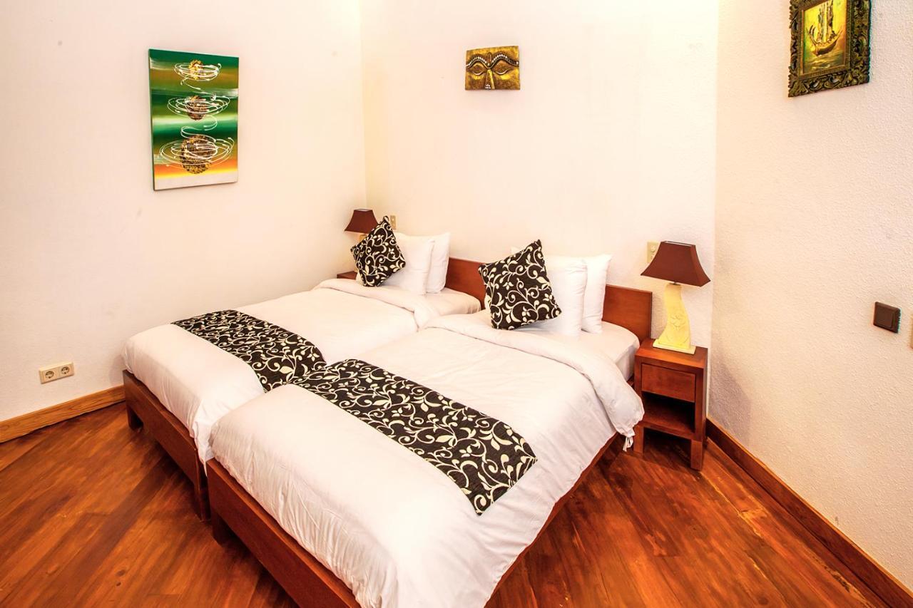 Seminyak Villa Kalyca Экстерьер фото